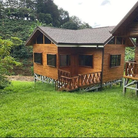Cabanas La Laguna Картаго Екстер'єр фото