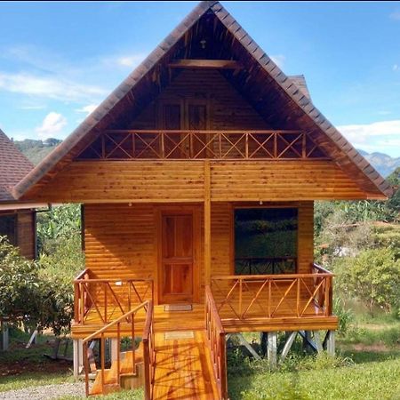 Cabanas La Laguna Картаго Екстер'єр фото